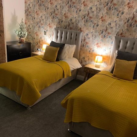 46 Ashfield Rd, Altrincham Hotel Buitenkant foto