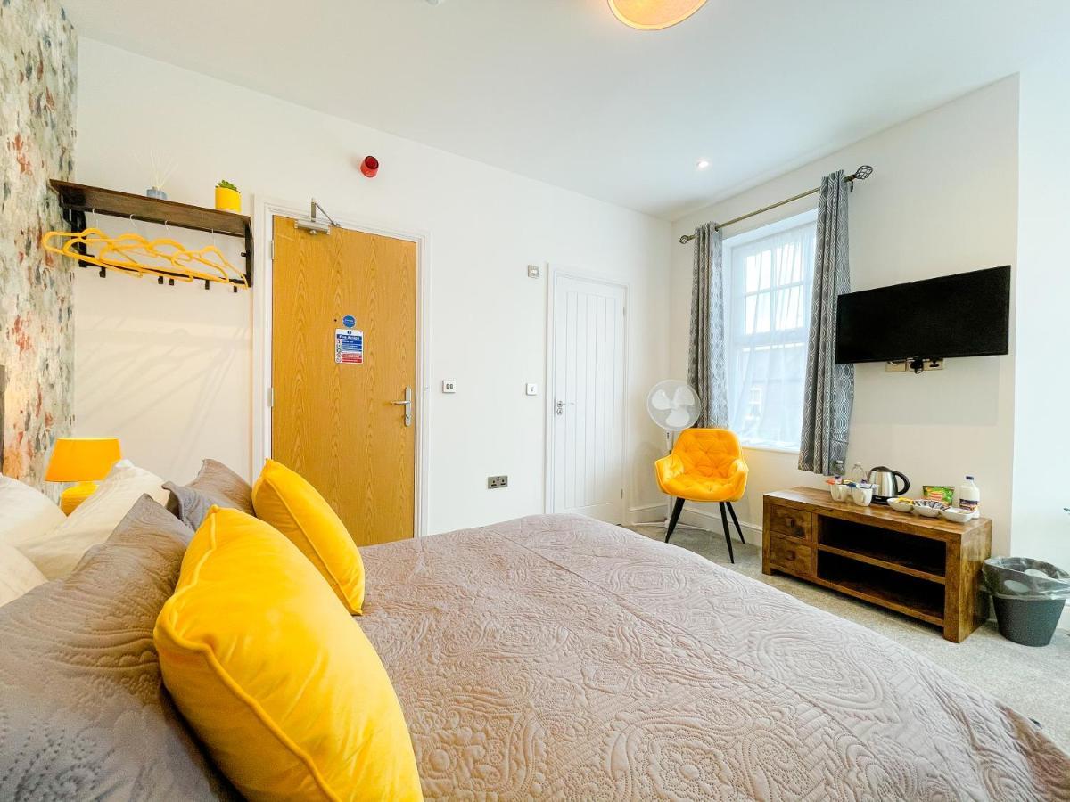 46 Ashfield Rd, Altrincham Hotel Buitenkant foto