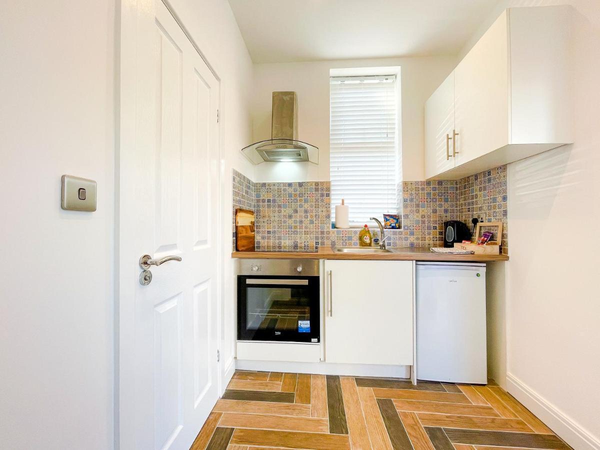 46 Ashfield Rd, Altrincham Hotel Buitenkant foto