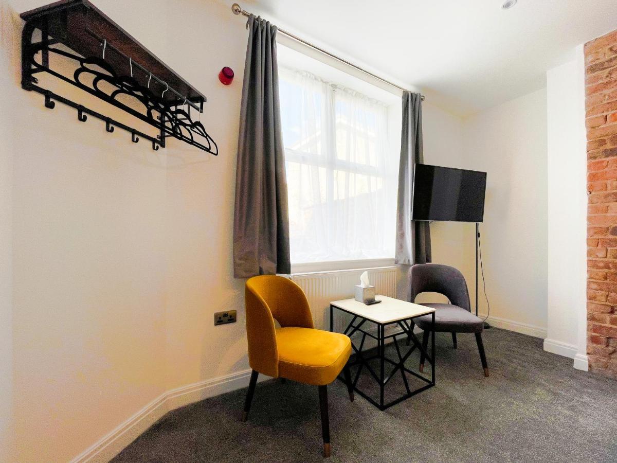 46 Ashfield Rd, Altrincham Hotel Buitenkant foto