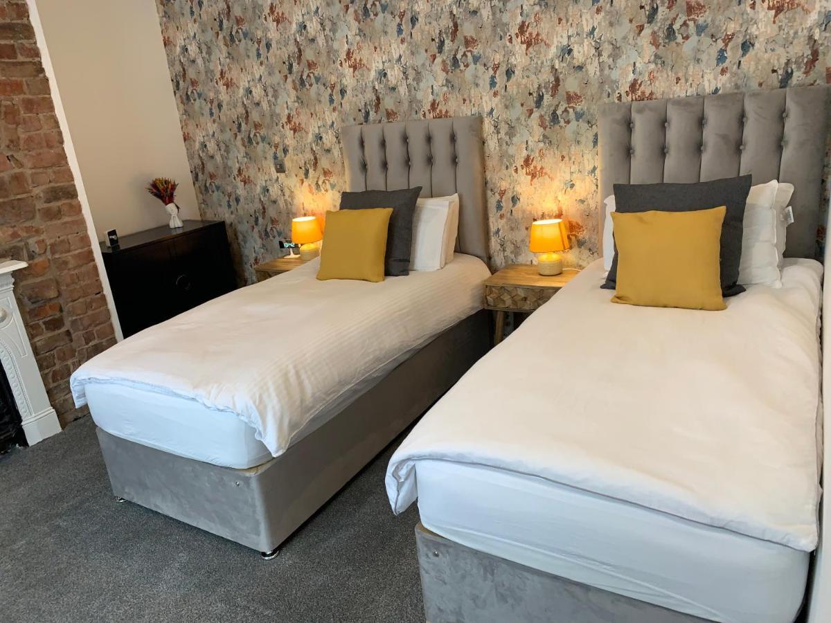46 Ashfield Rd, Altrincham Hotel Buitenkant foto