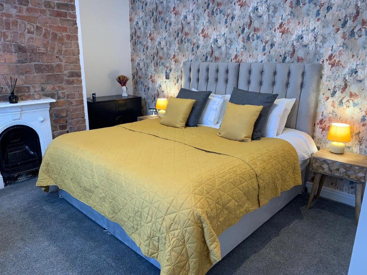 46 Ashfield Rd, Altrincham Hotel Buitenkant foto
